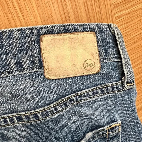 A.G Denim Slim Straight Leg Size 26R - Picture 5 of 9